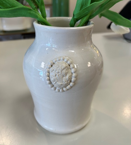 Parchment Pottery "Marjorie"