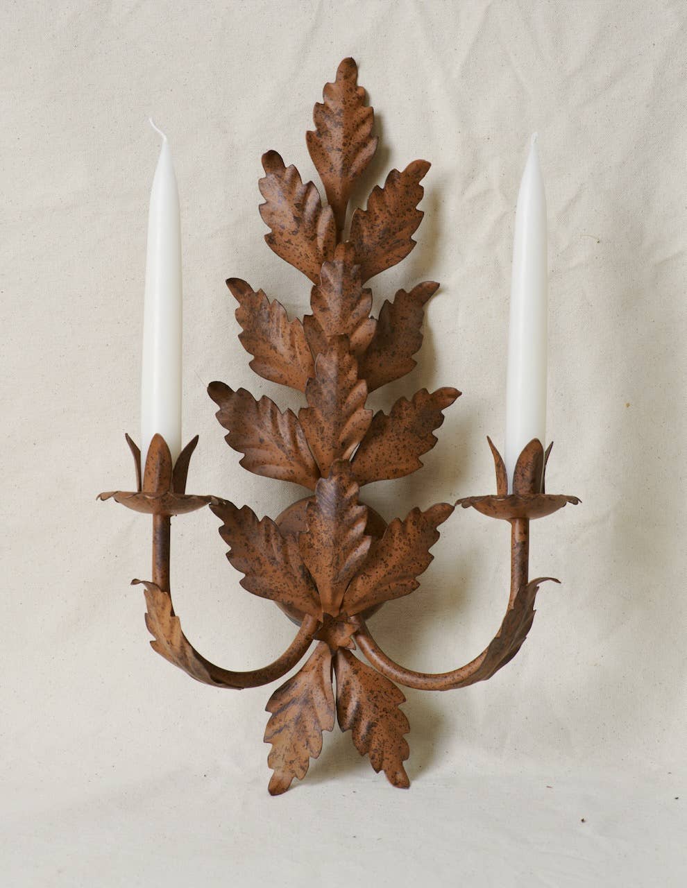 Gold Acanthus Candle Sconce