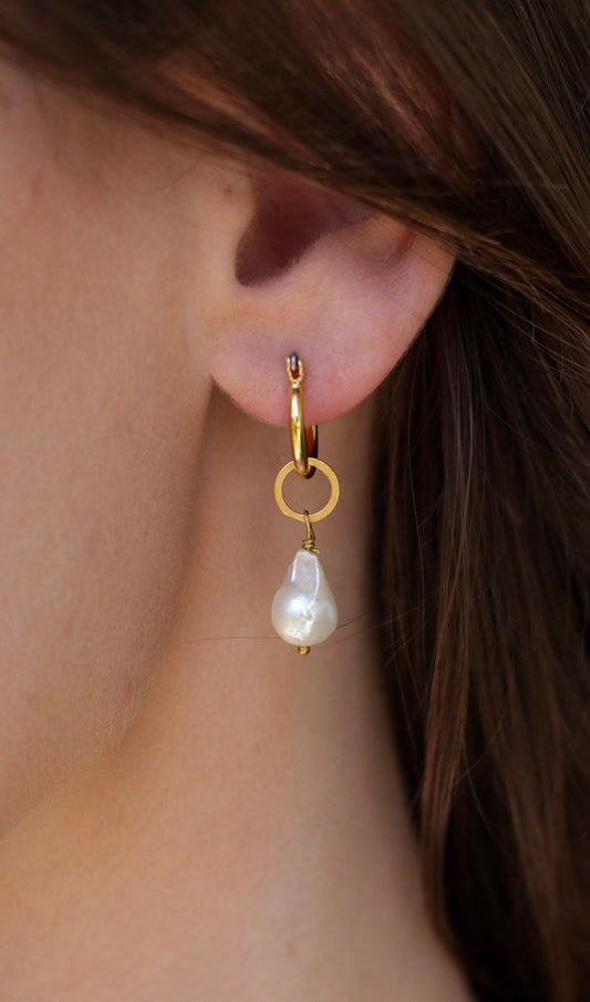 Baroque Pearl Earring