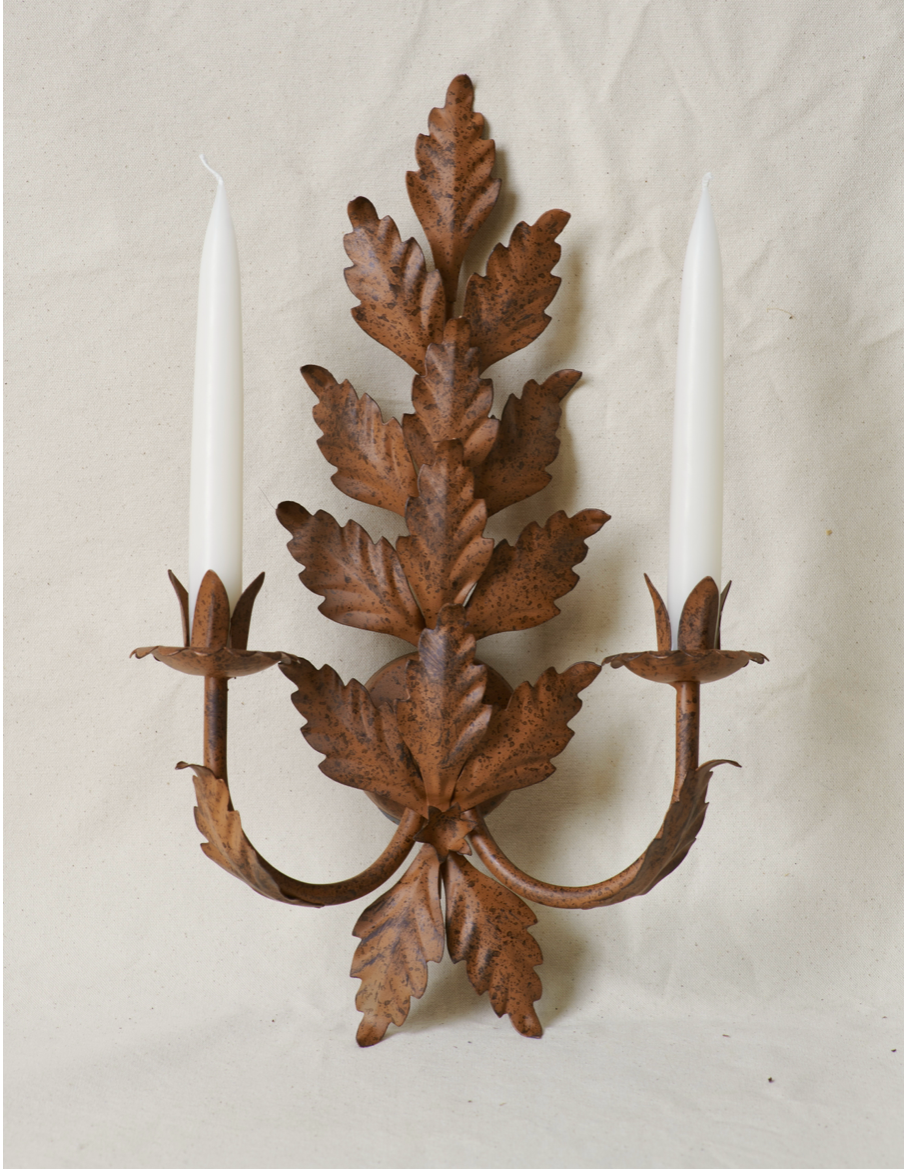 Gold Acanthus Candle Sconce