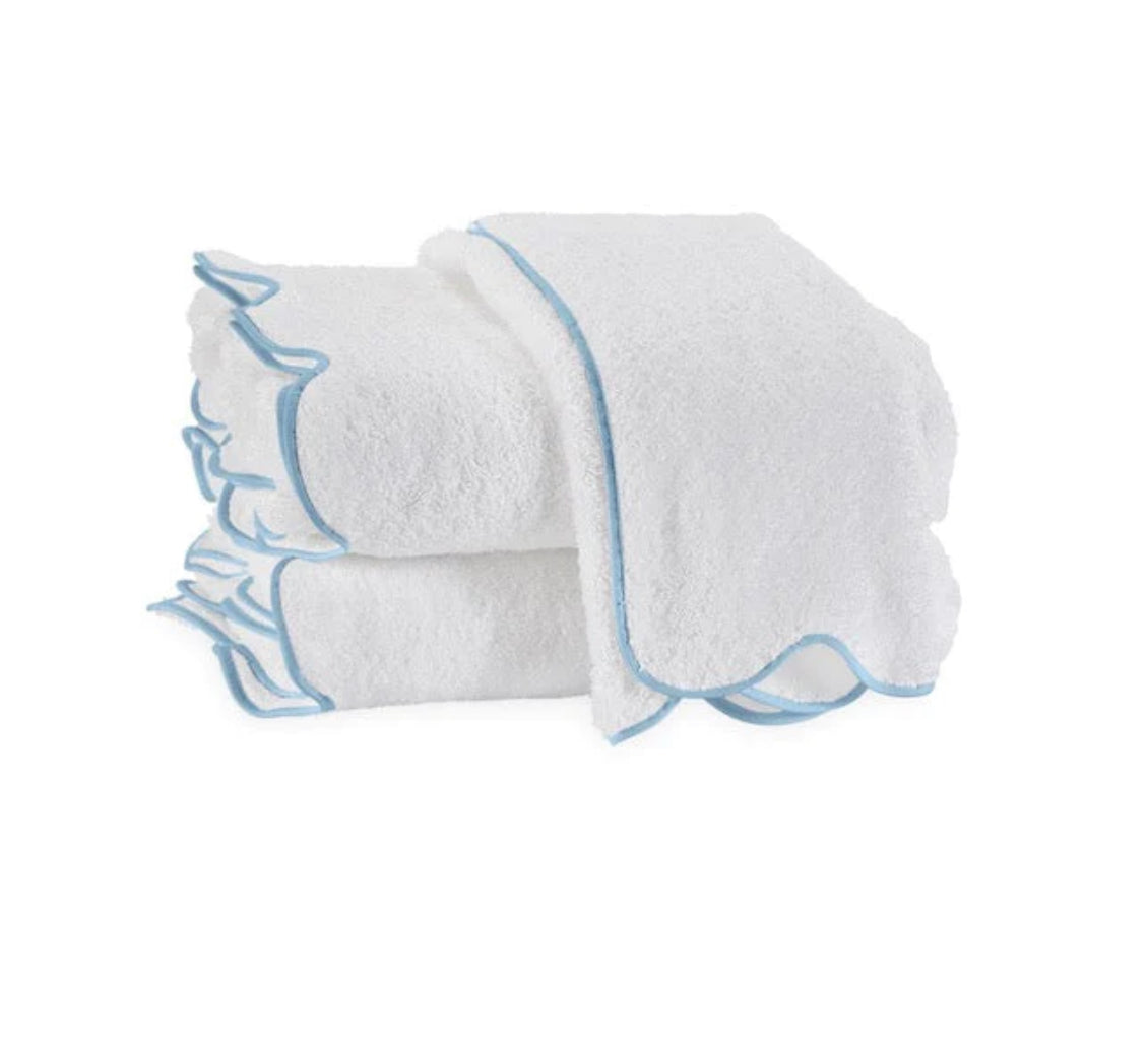 Cairo Scallop Hand Towel